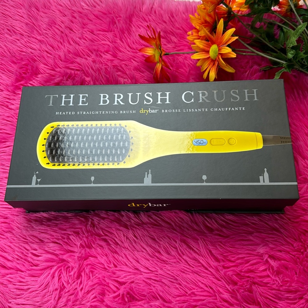 Brand new DryBar heated straighening brush